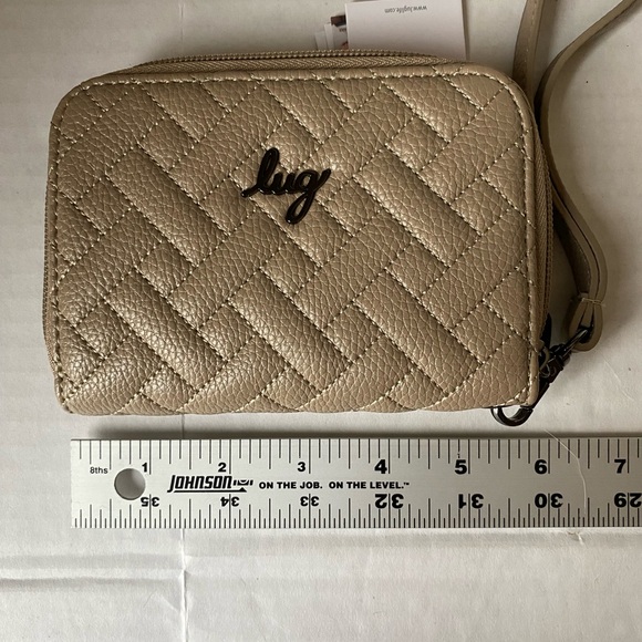 Lug Rodeo VL Wallet Sand New - Picture 13 of 15